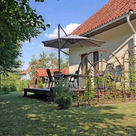 Sleeps 10 Сasa de vacaciones Trygort